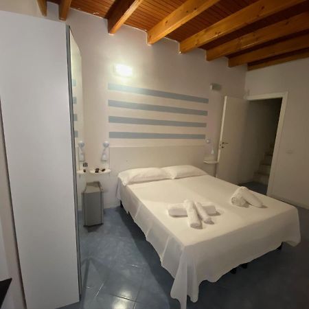Carugio Rooms Vernazza Bagian luar foto