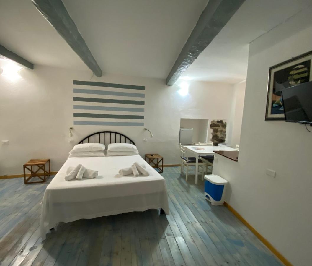 Carugio Rooms Vernazza Bagian luar foto